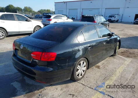 2013 Volkswagen Jetta 2.5L Se z USA, uszkodzony, nr VIN 3VWDX7AJXDM455015